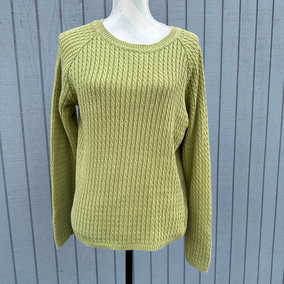 Liz Claiborne Sweaters - Pretty Green Cotton Sweater